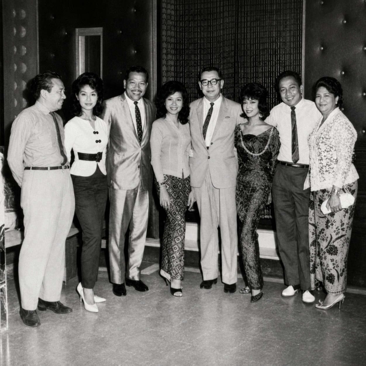 P. Ramlee, Saloma and Ho Ah Loke with company at Merdeka